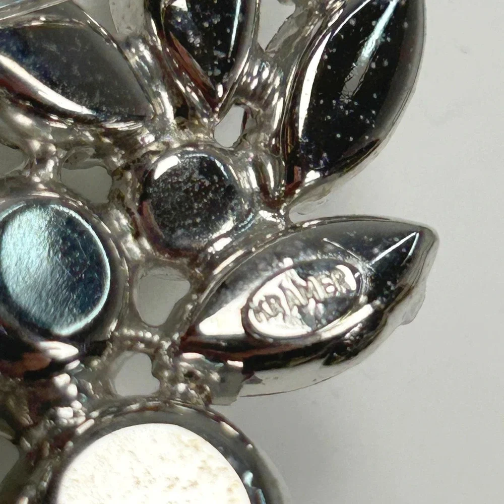 Kramer Rhinestone Statement Brooch Pin Silver Tone Clear Vintage‎ Old Hollywood